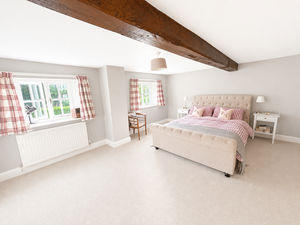 Bedroom- click for photo gallery